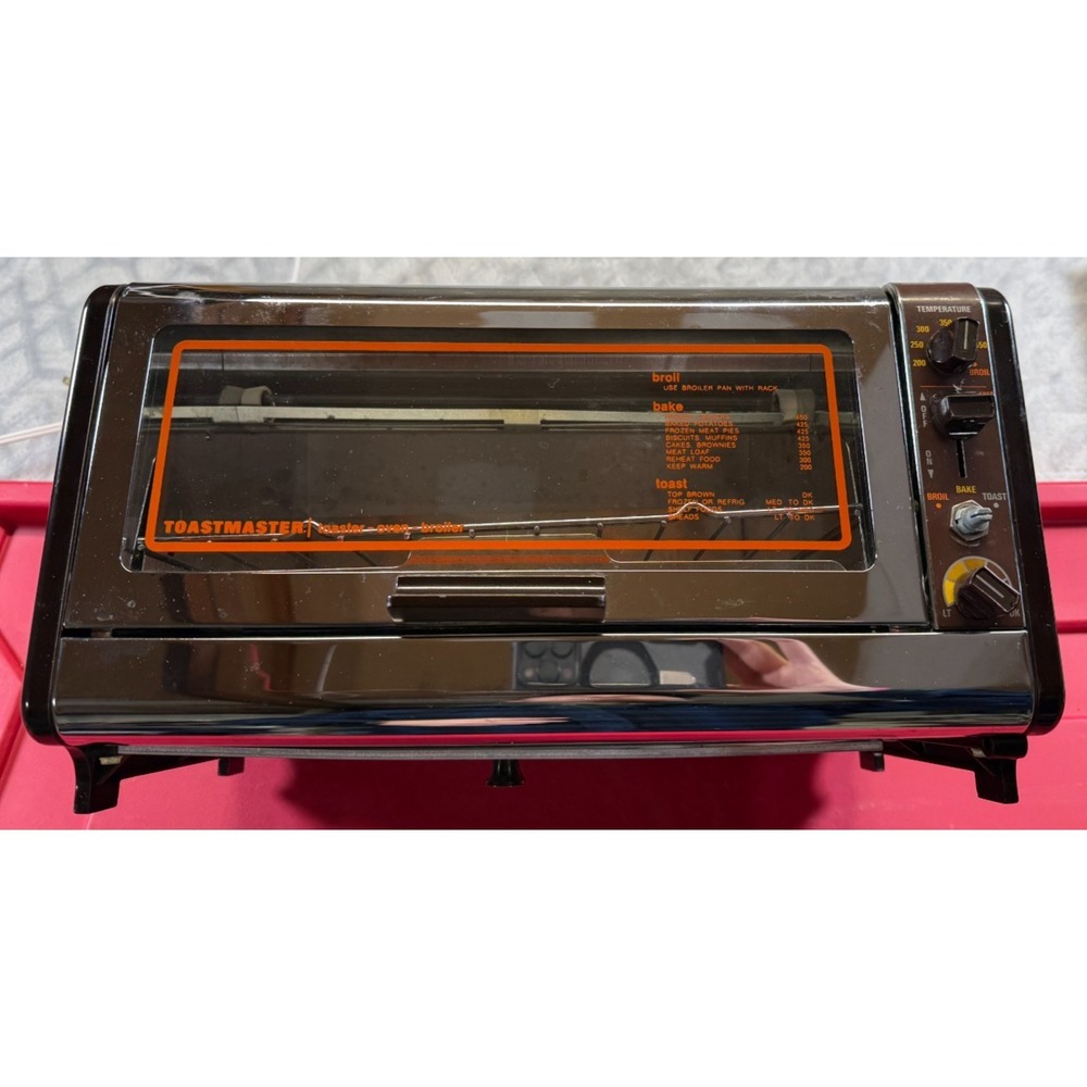 Vintage Toastmaster Toaster Oven  Clean Works Great Model 370A MCM